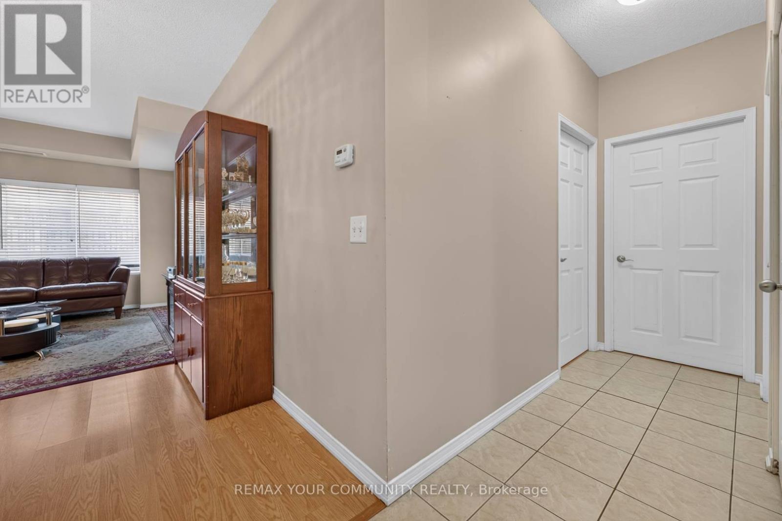 103 - 9973 Keele Street Property Photo 14