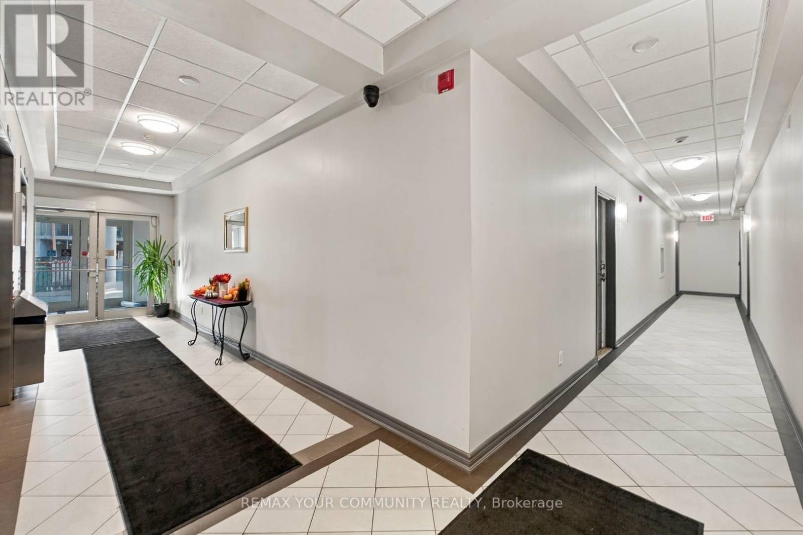103 - 9973 Keele Street Property Photo 30