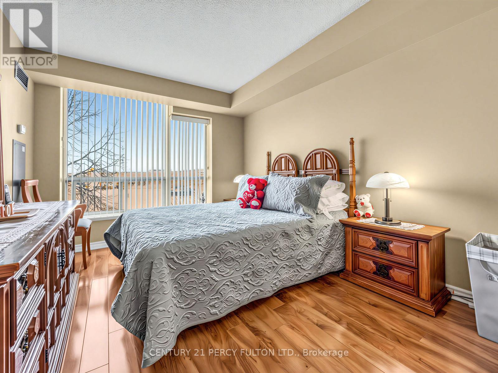 201 - 745 New Westminster Drive Property Photo 19