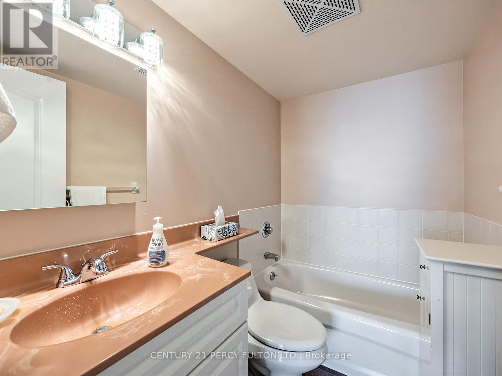 201 - 745 New Westminster Drive Property Photo 21