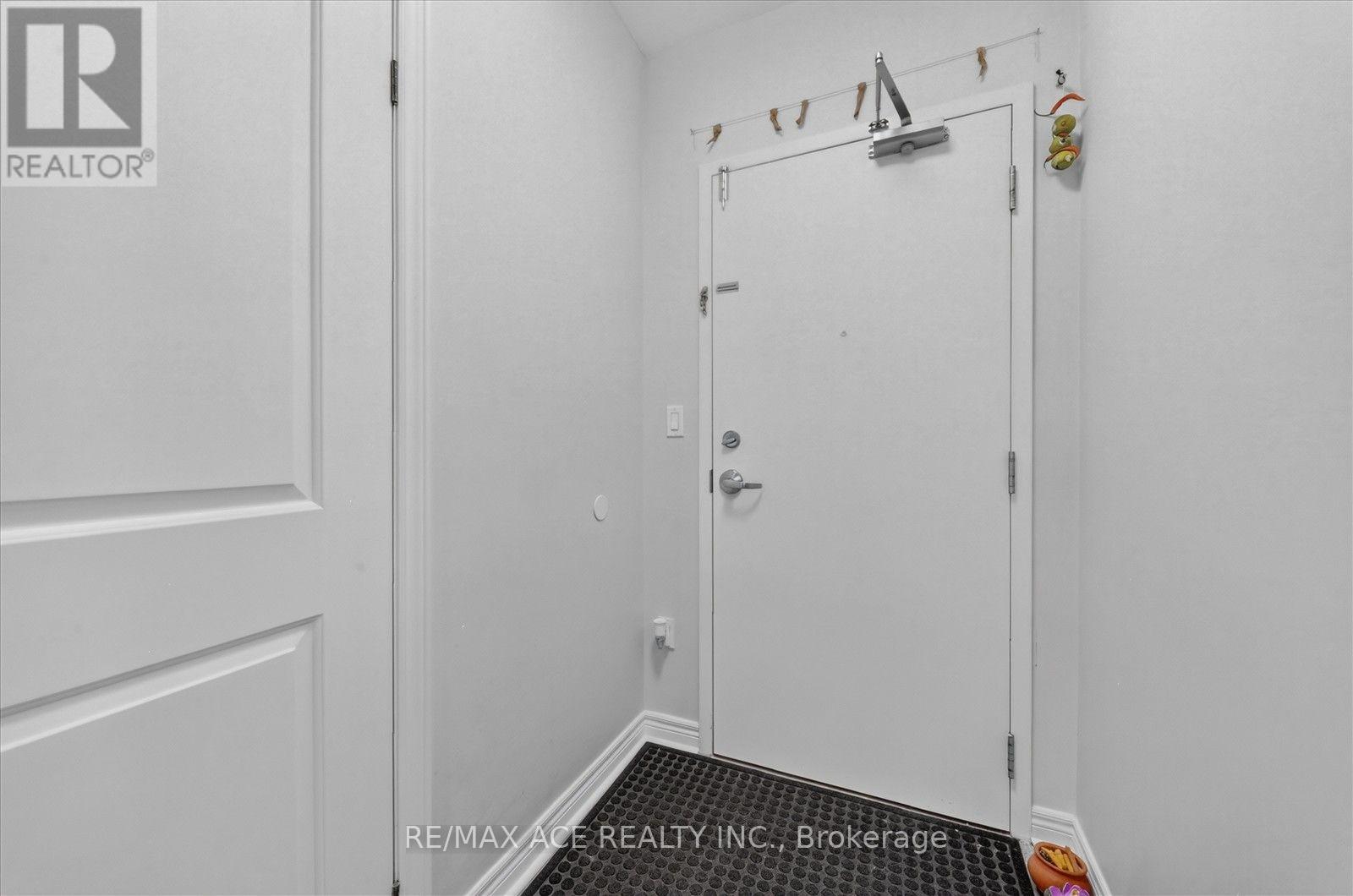 615 - 7400 Markham Road Property Photo 8