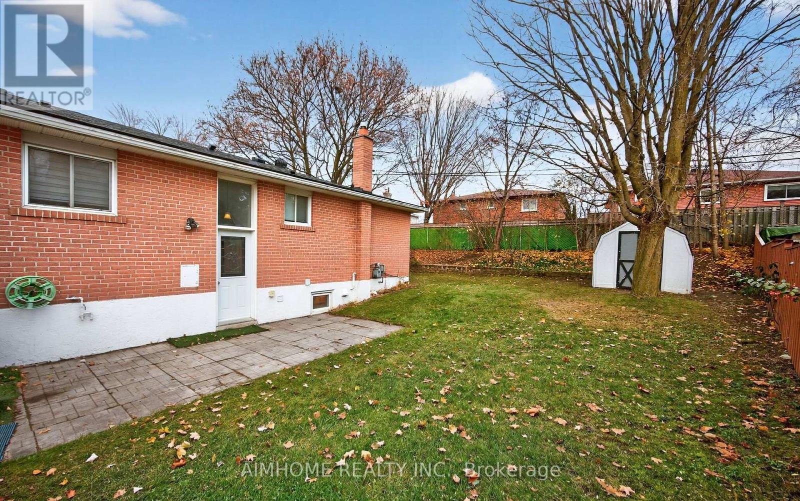 764 Botany Hill(lower Unit) Crescent Property Photo 5