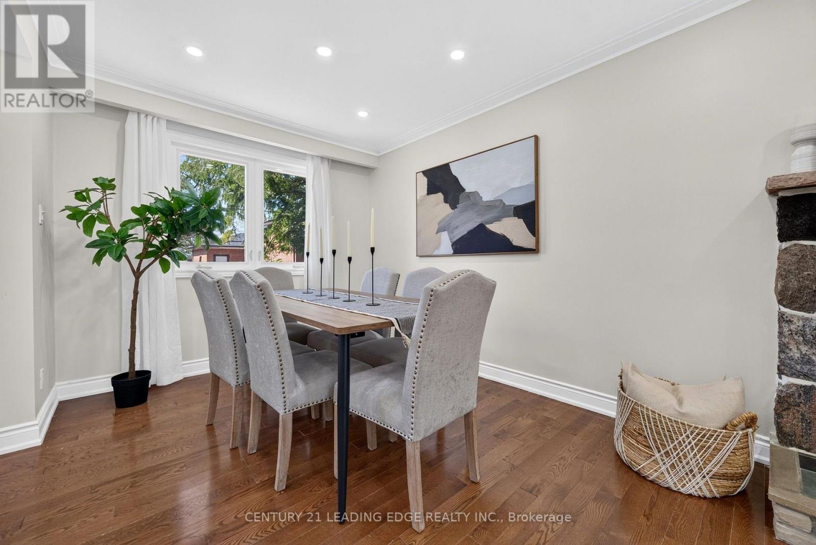 24 Lincoln Green Drive Property Photo 15