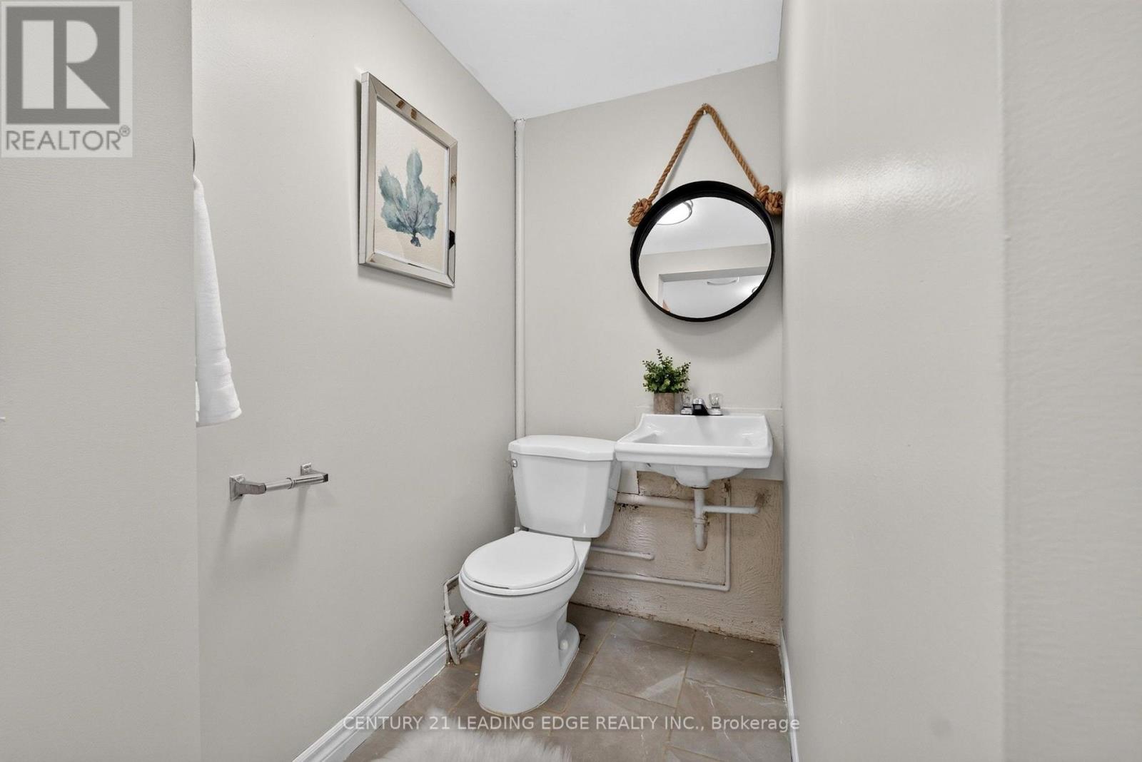 24 Lincoln Green Drive Property Photo 41