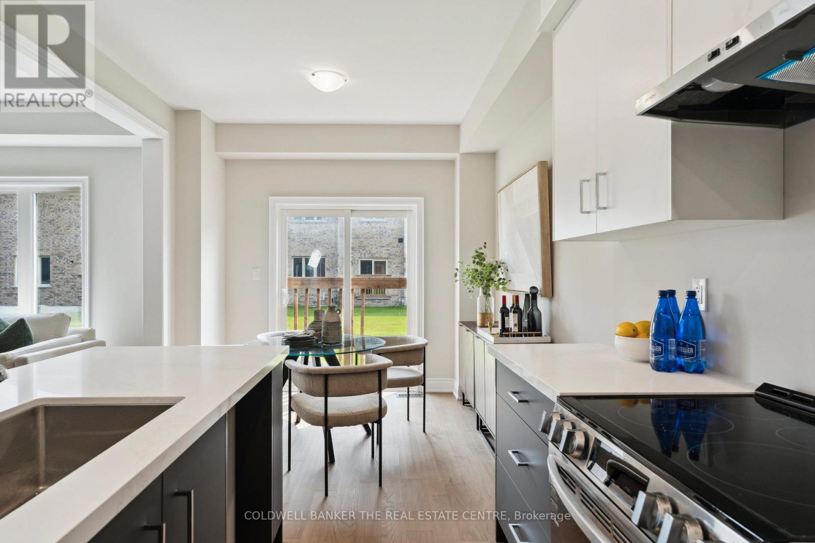 27 Hildred Cushing Way Property Photo 18