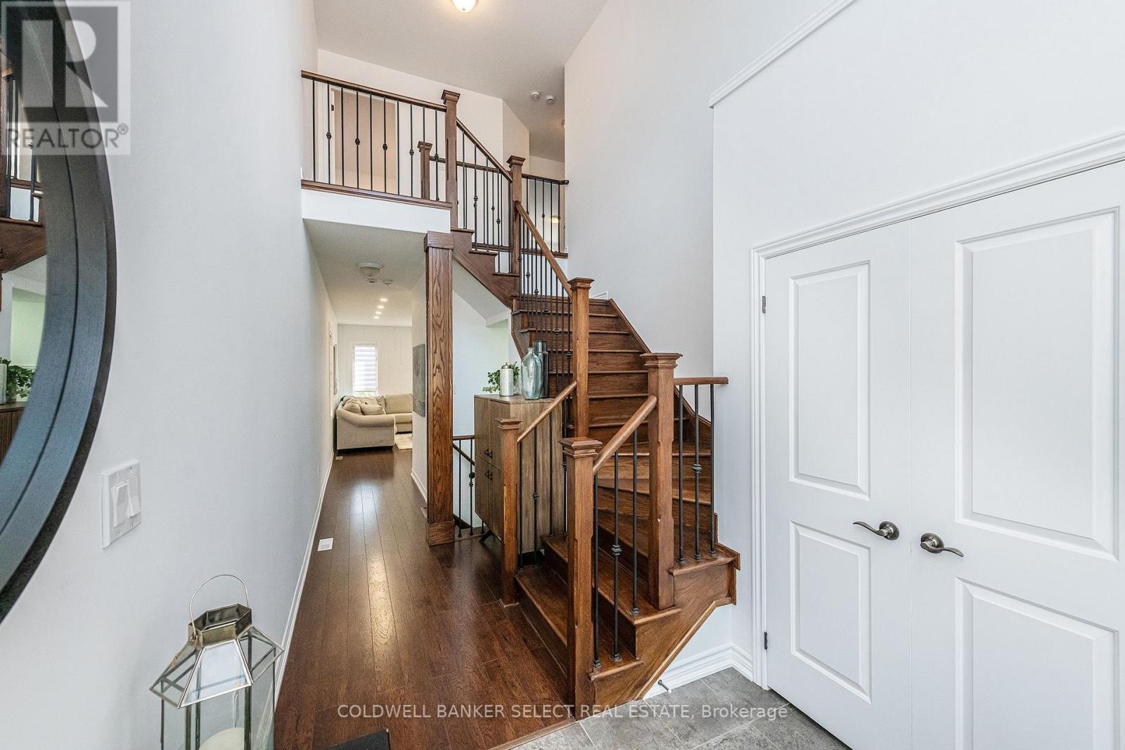45 Holt Drive Property Photo 5