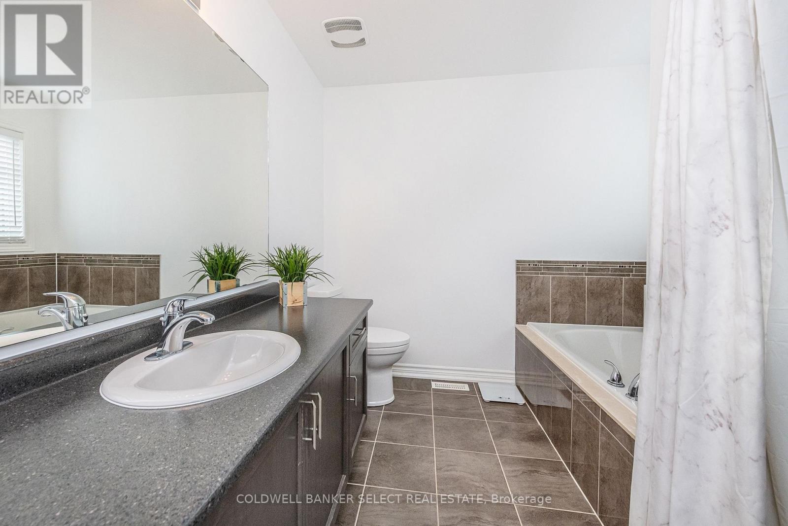 45 Holt Drive Property Photo 24