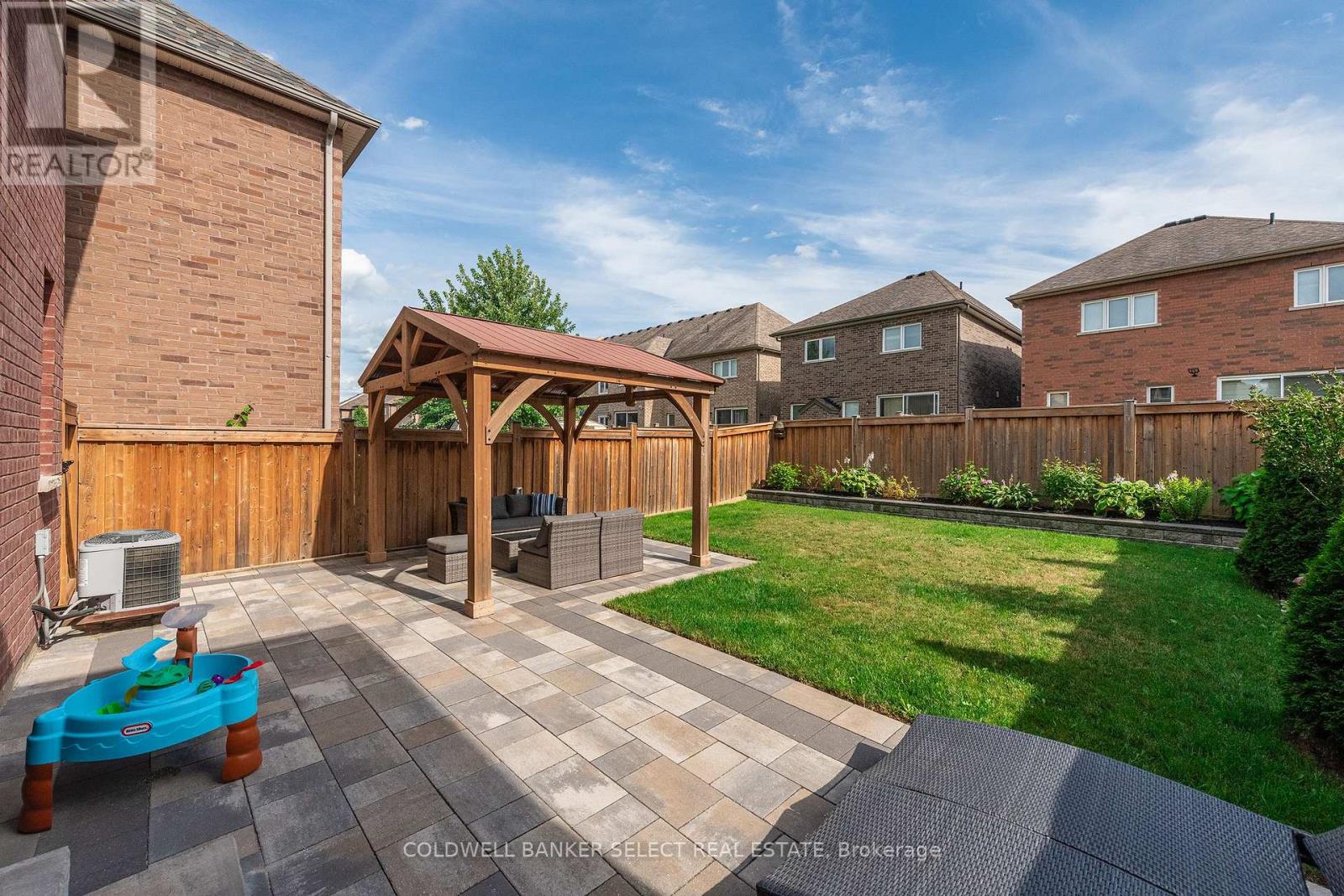 45 Holt Drive Property Photo 34