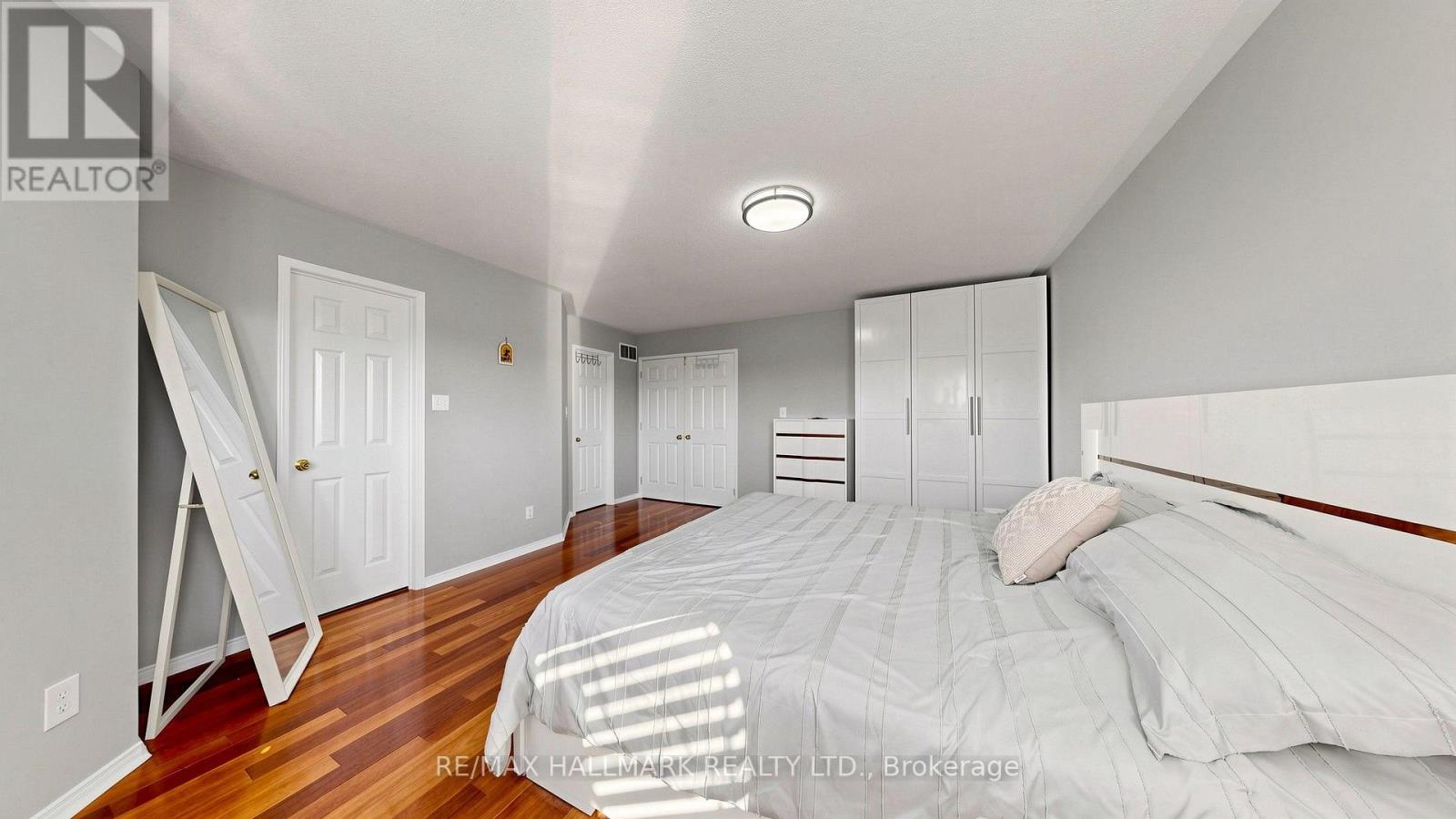 336 St Joan Of Arc Avenue Property Photo 19