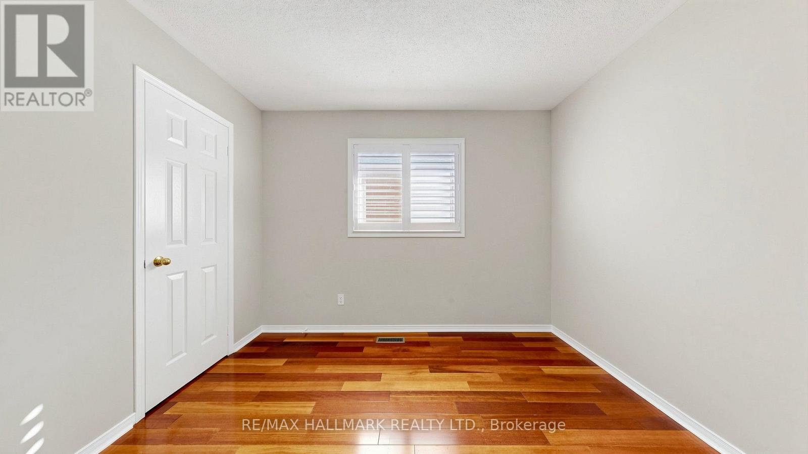 336 St Joan Of Arc Avenue Property Photo 22