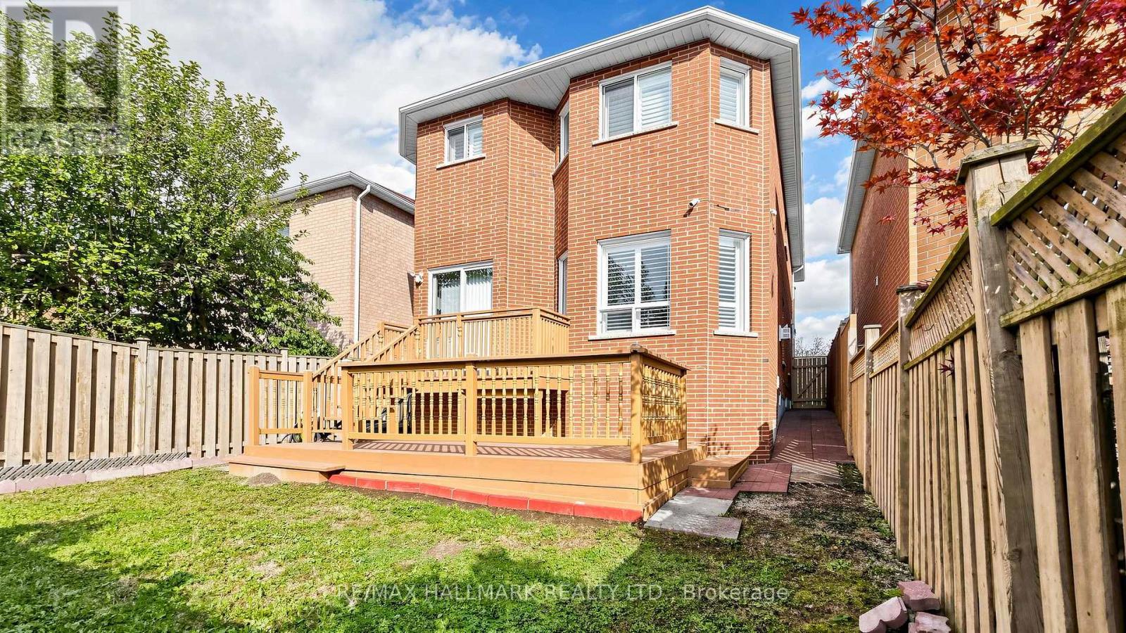 336 St Joan Of Arc Avenue Property Photo 37