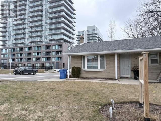 39 Parkside Drive Property Photo 1
