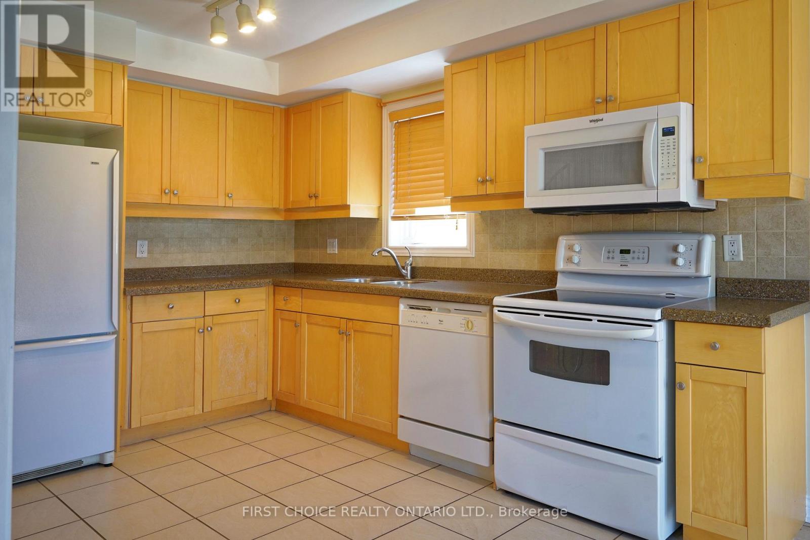6 Forest Link Court Property Photo 6