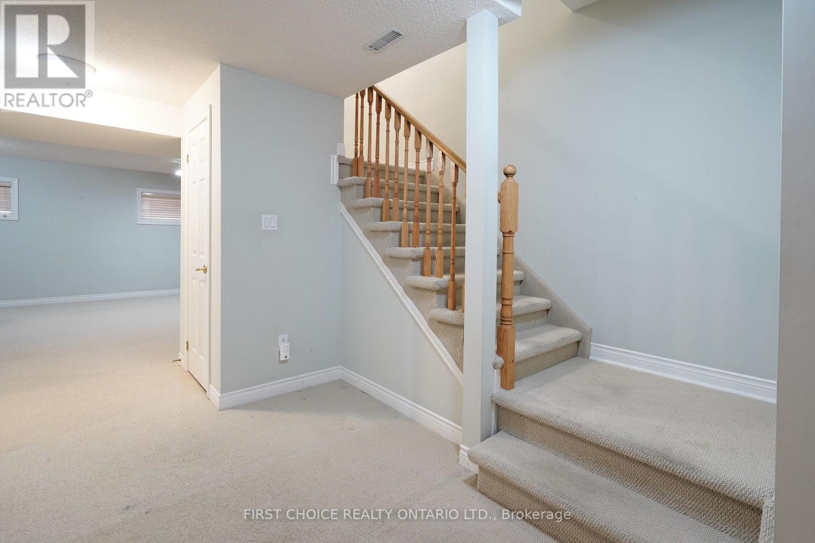 6 Forest Link Court Property Photo 24