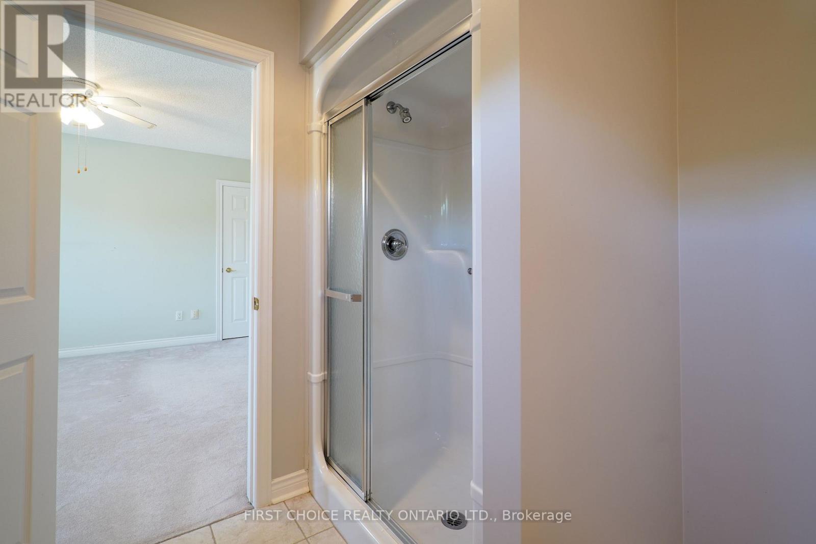 6 Forest Link Court Property Photo 25