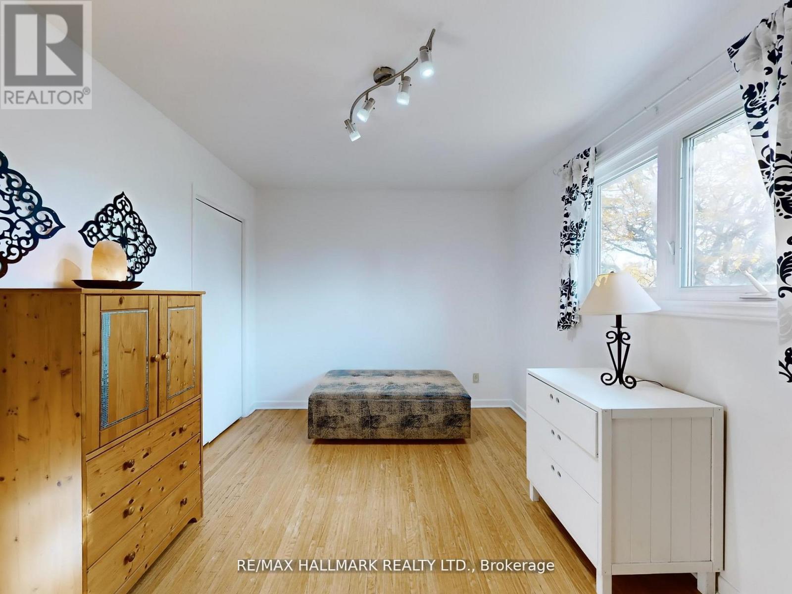 5193 Aurora Road Property Photo 24
