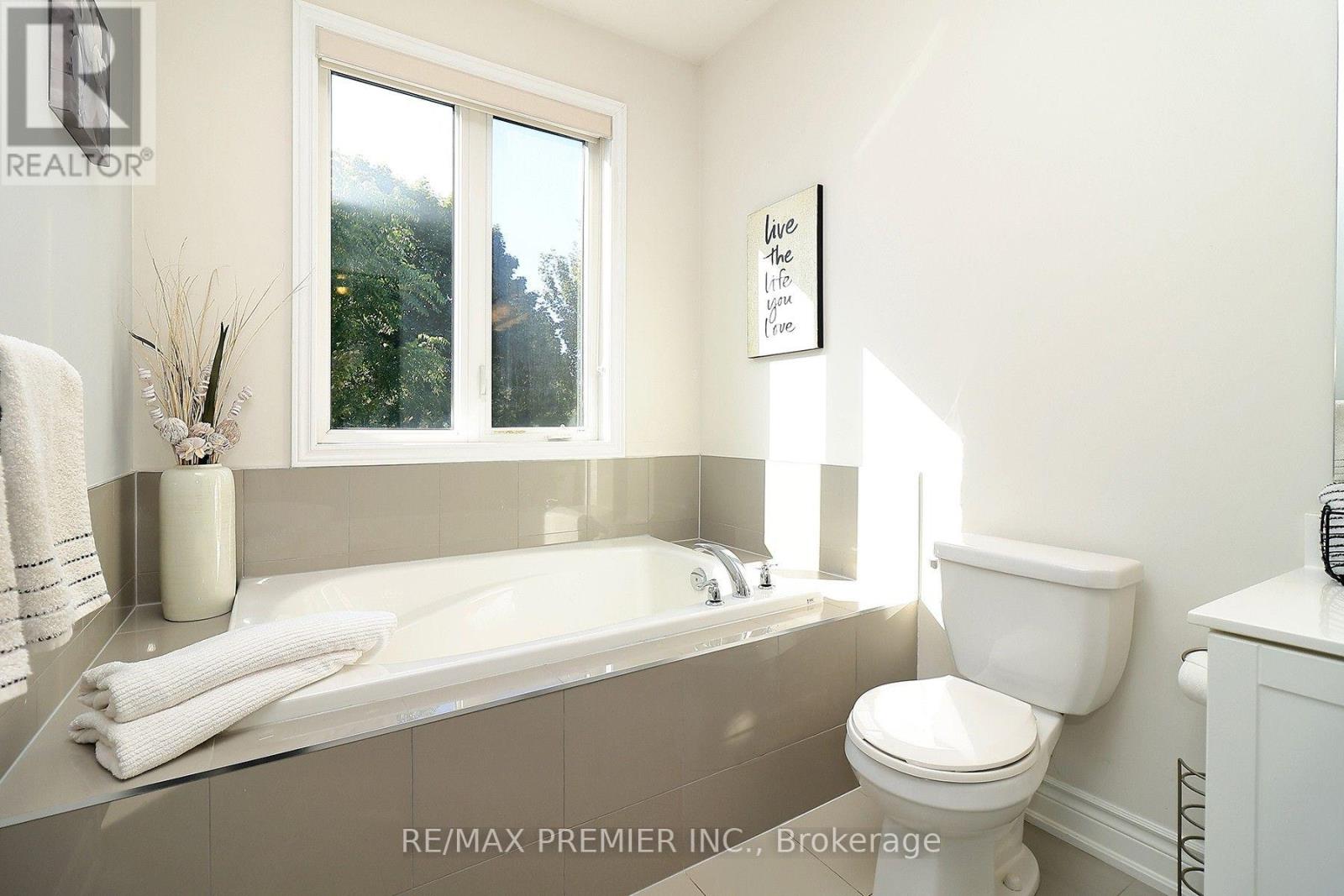 39 Caliber Court Property Photo 10