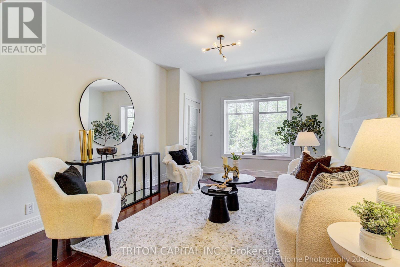 80 Burns Boulevard Property Photo 6