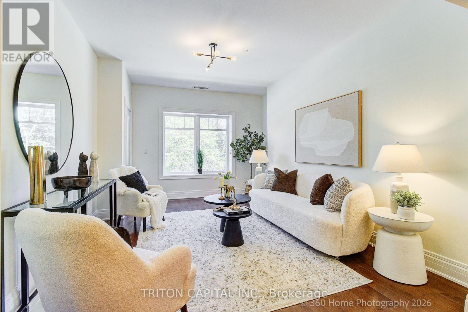 80 Burns Boulevard Property Photo 7