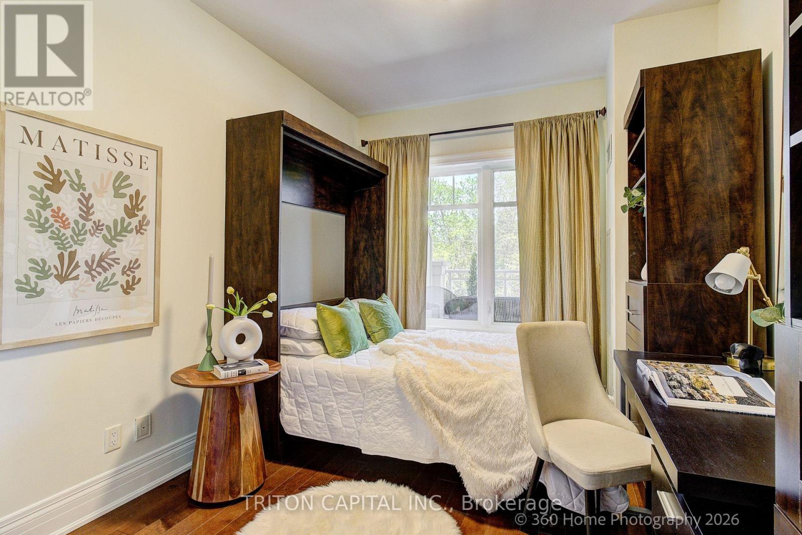 80 Burns Boulevard Property Photo 16