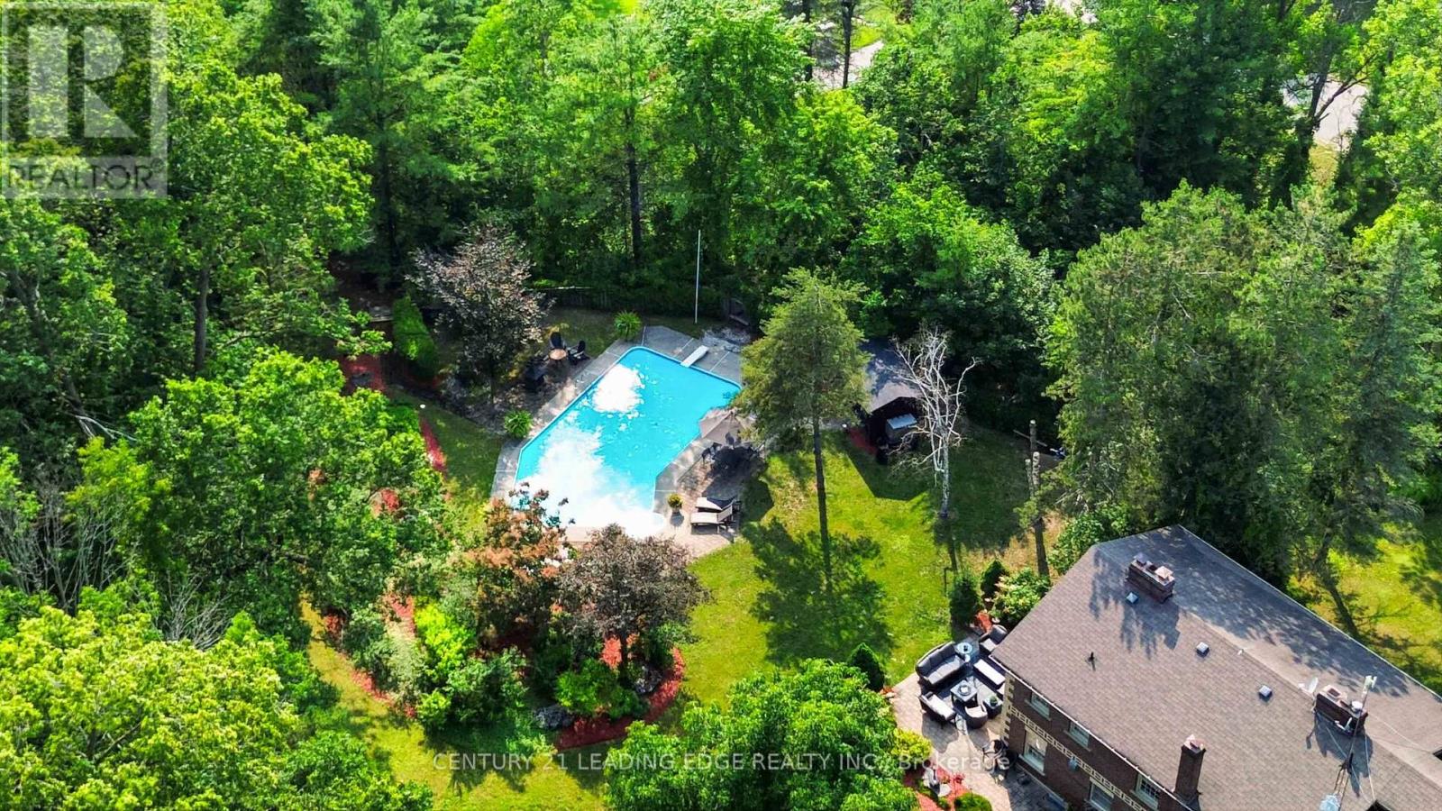 7 Alta Drive Property Photo 3