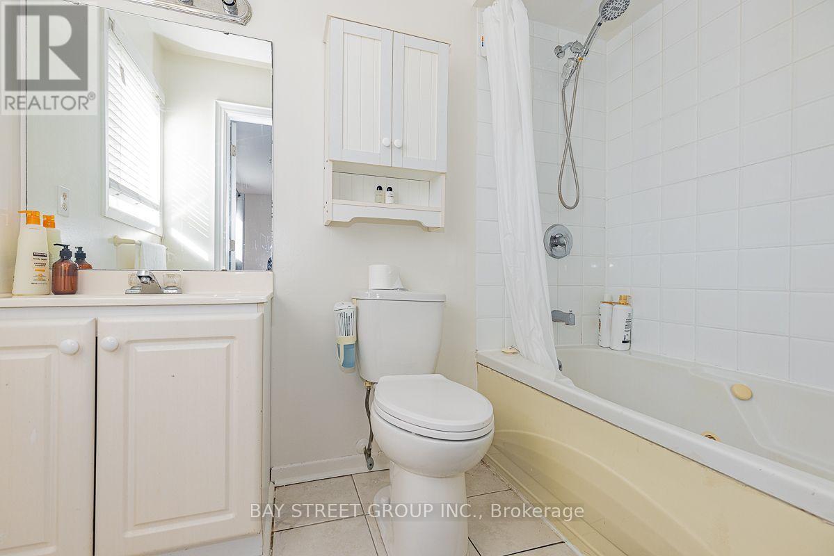 36 Lilac Avenue Property Photo 8