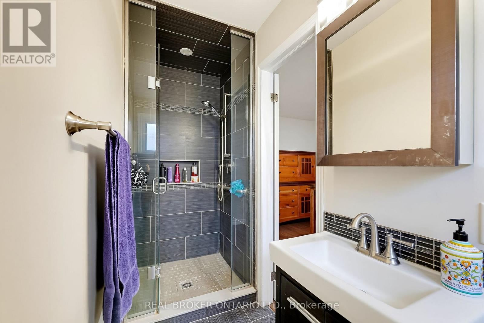 96 Munro Crescent Property Photo 19
