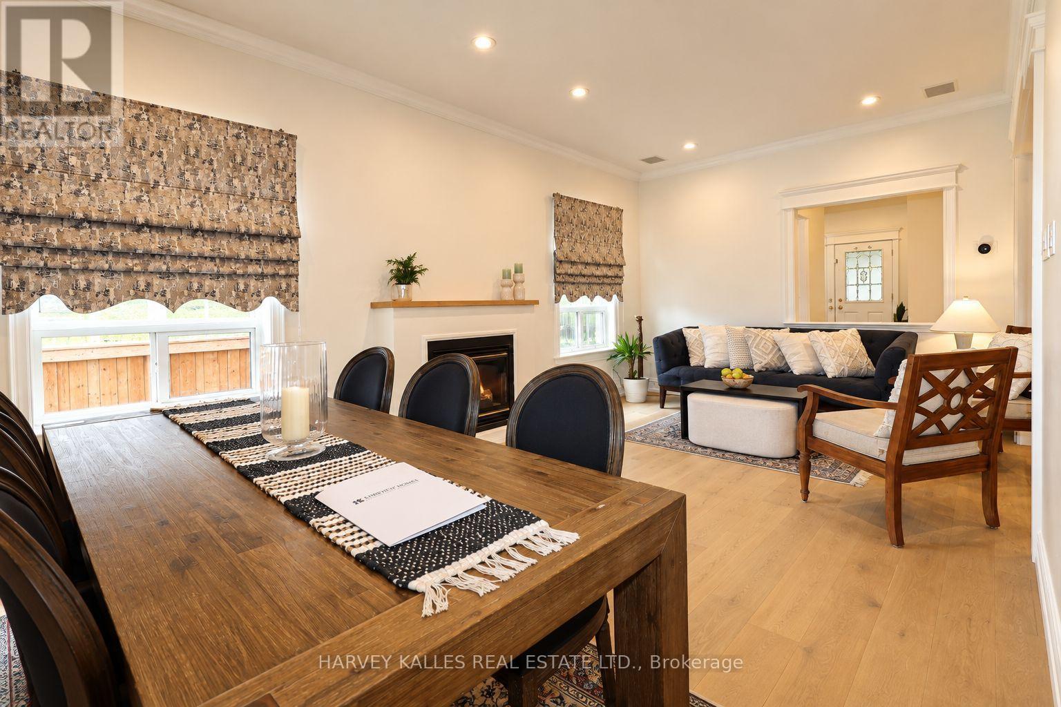 35 Water Garden Lane Property Photo 5