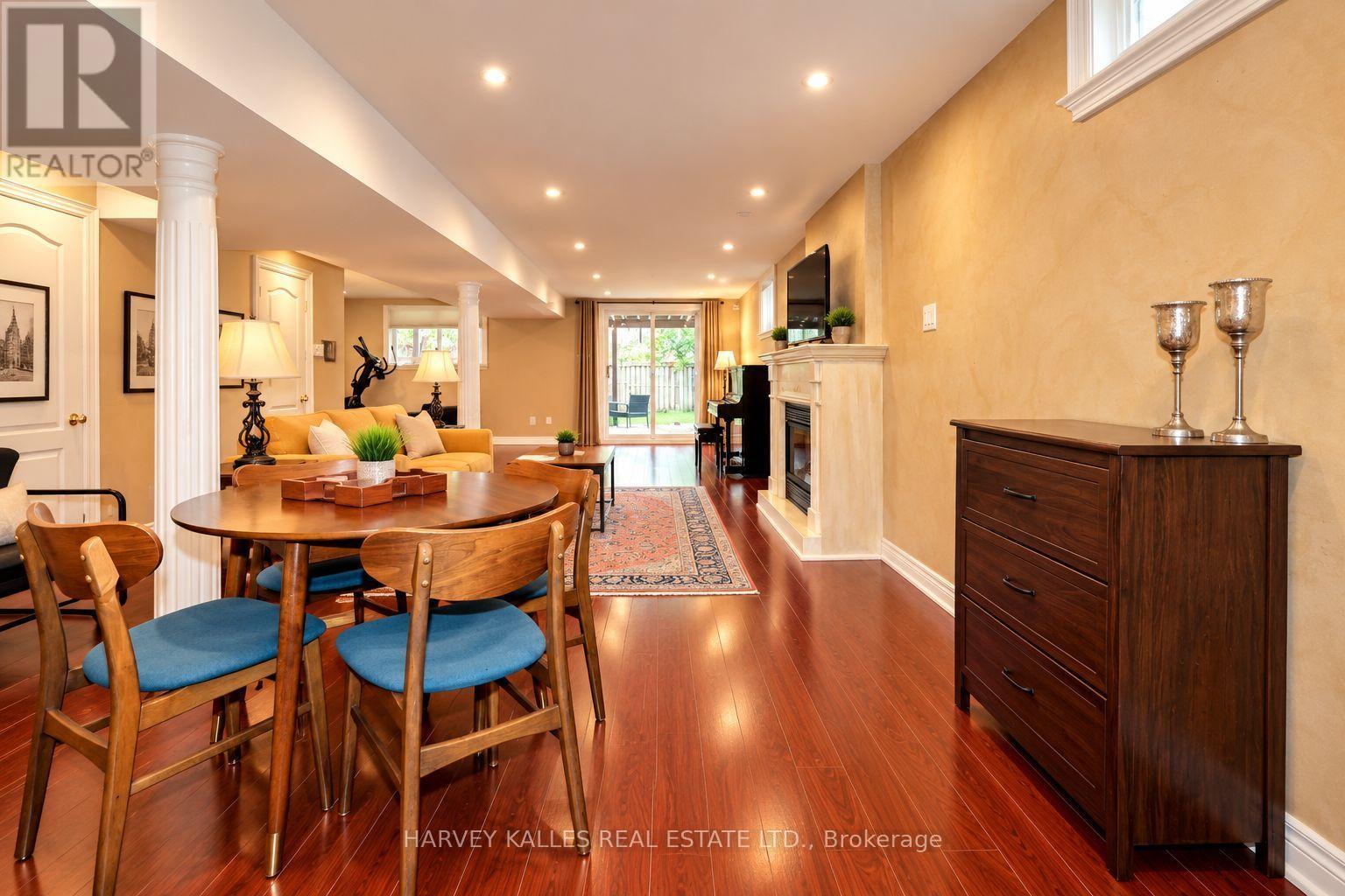35 Water Garden Lane Property Photo 23