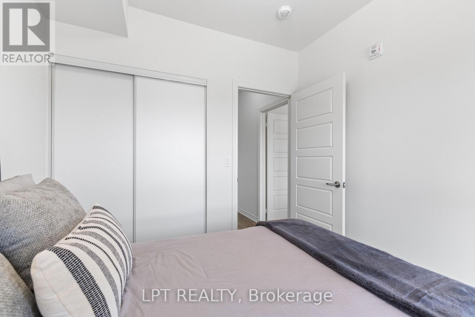407 - 110 Grew Boulevard Property Photo 20