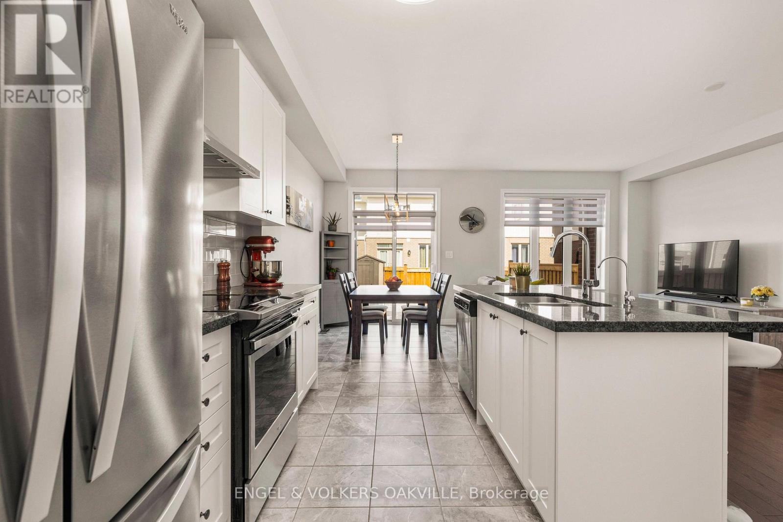 44 Clifford Crescent Property Photo 15