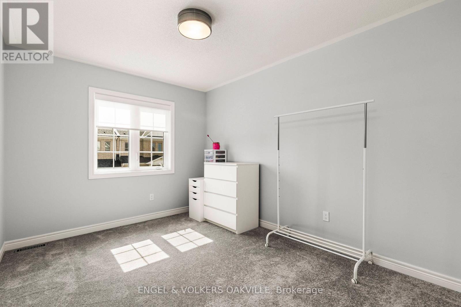 44 Clifford Crescent Property Photo 24