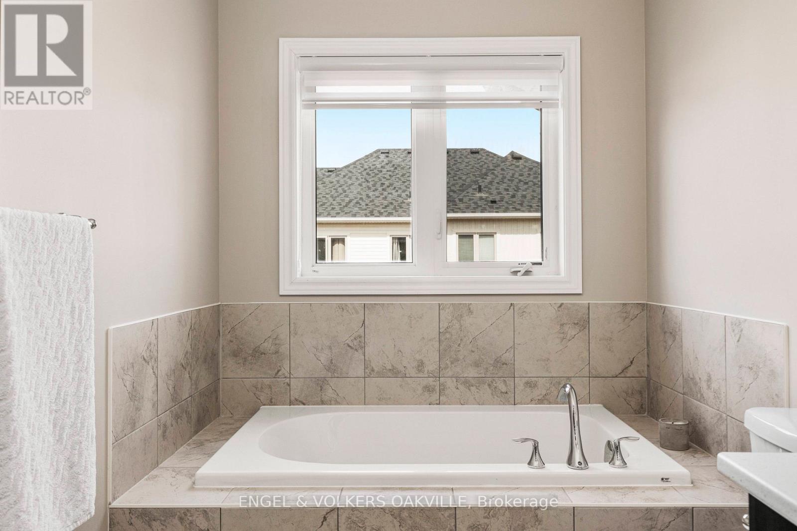 44 Clifford Crescent Property Photo 32