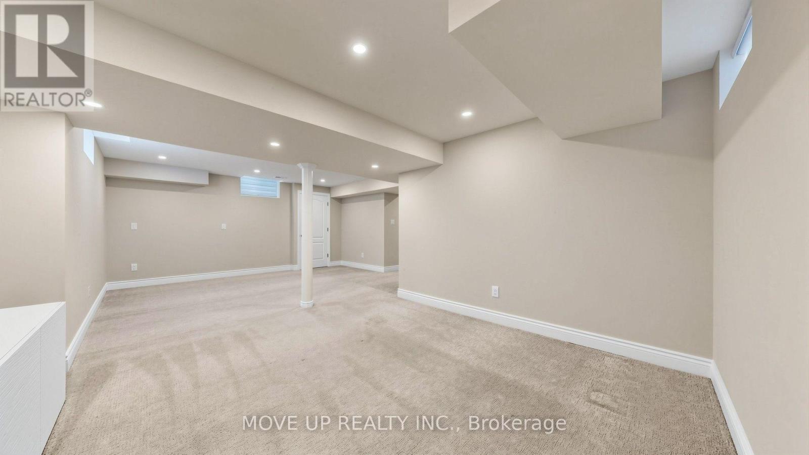 35 Lauderdale Drive Property Photo 38
