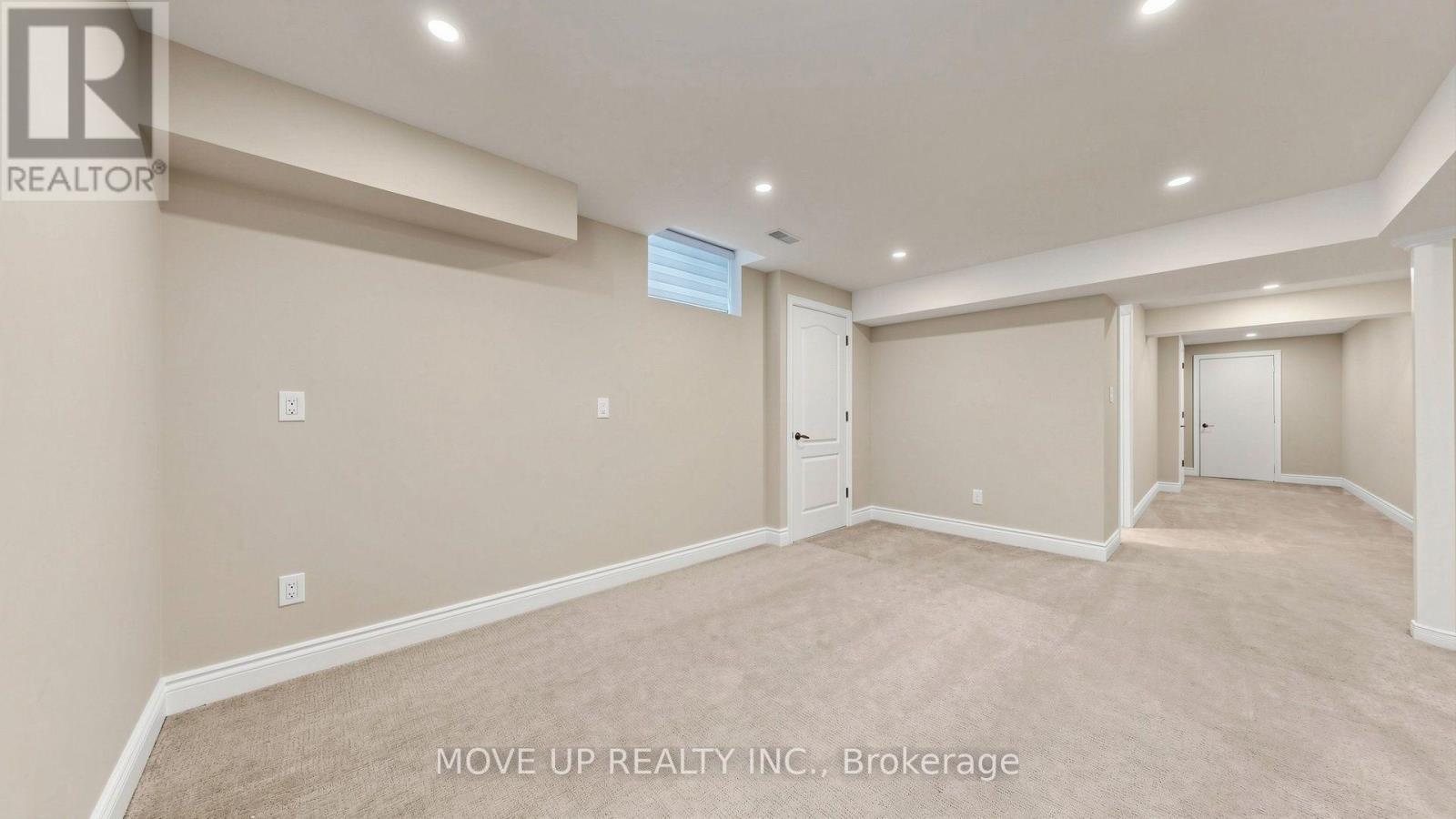 35 Lauderdale Drive Property Photo 40
