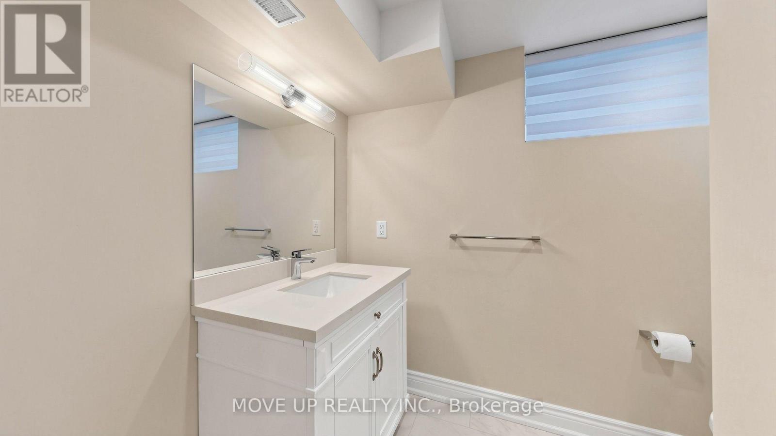 35 Lauderdale Drive Property Photo 42