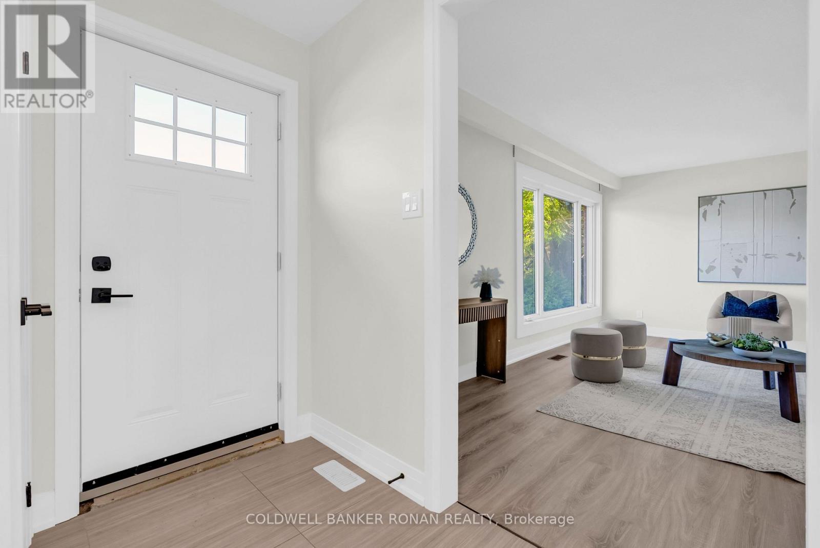 4411 7th Line Property Photo 9