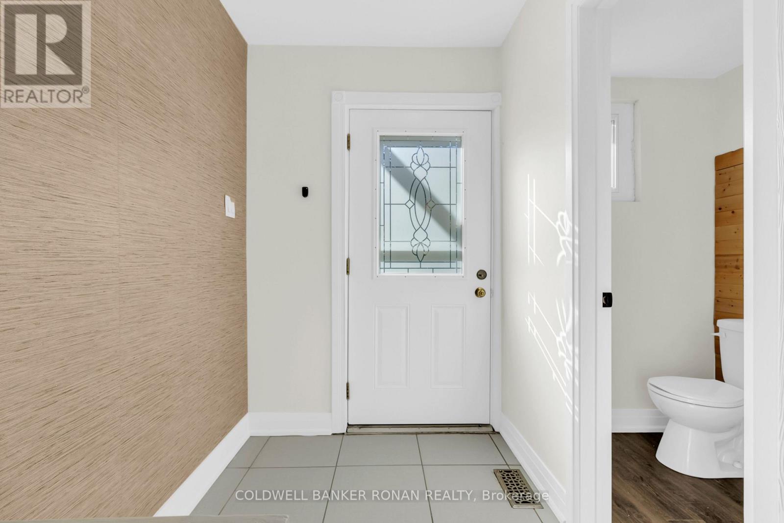 4411 7th Line Property Photo 35