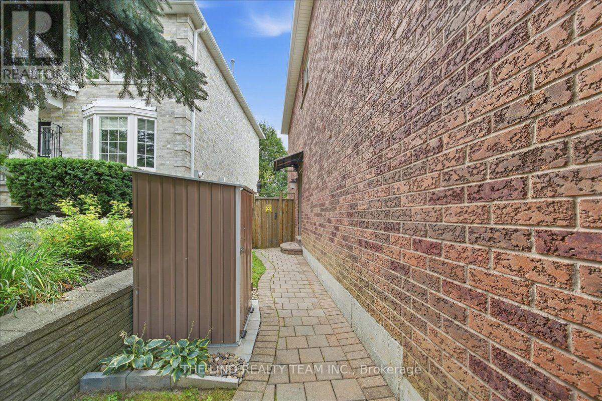 103 Allenvale Drive Property Photo 3