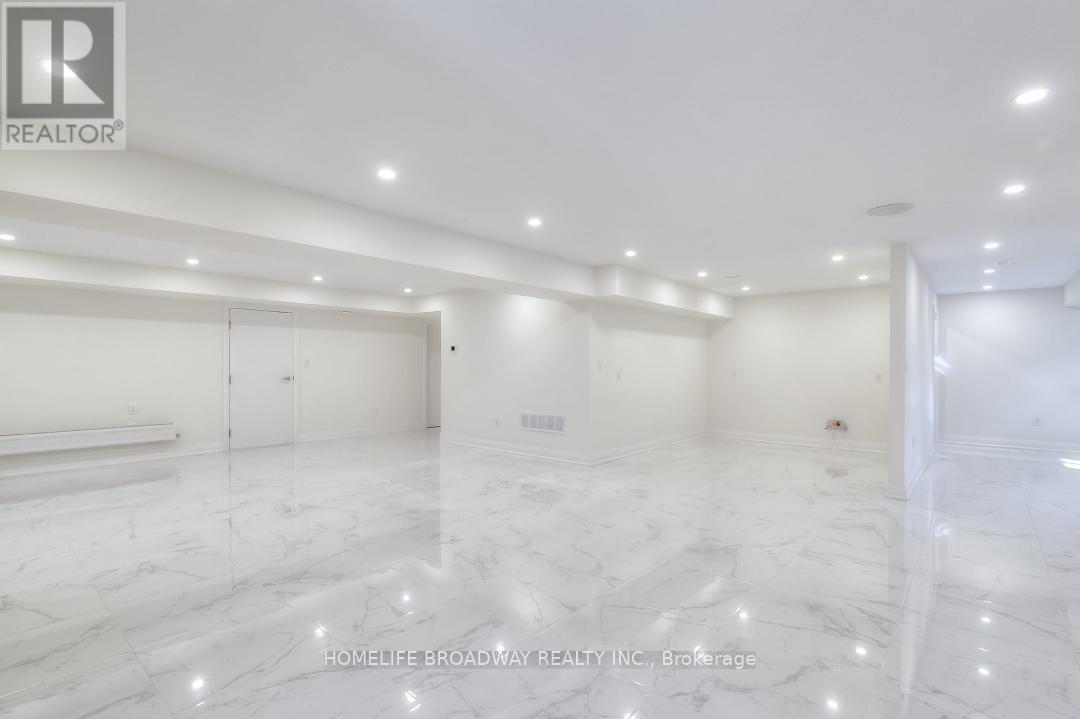 5875 19th Avenue Property Photo 12