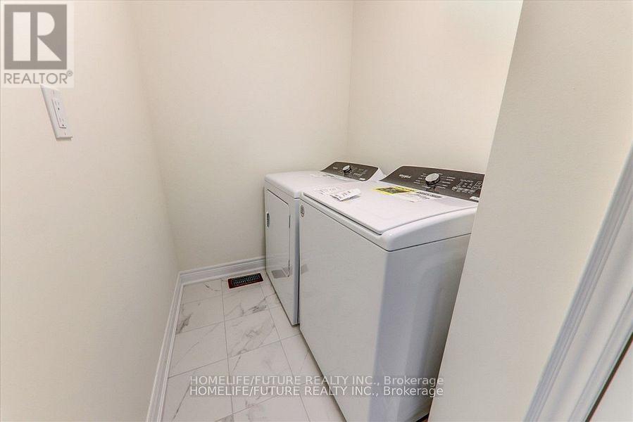 299 Kirkham Drive Property Photo 10