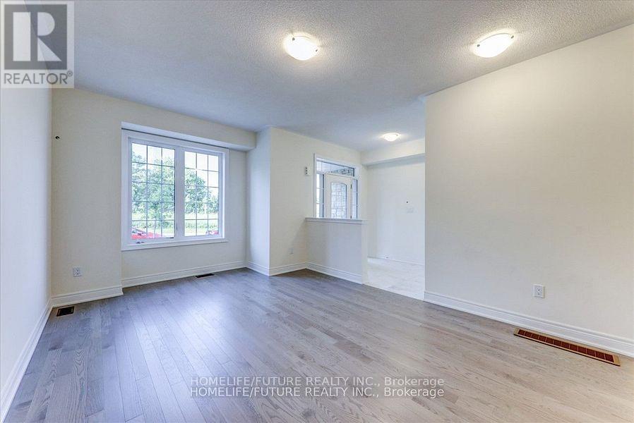 299 Kirkham Drive Property Photo 17