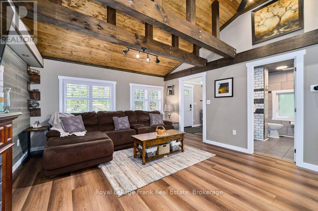 100 Pilkey Road Property Photo 11