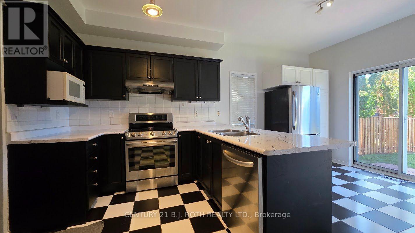 1930 Webster Boulevard Property Photo 6