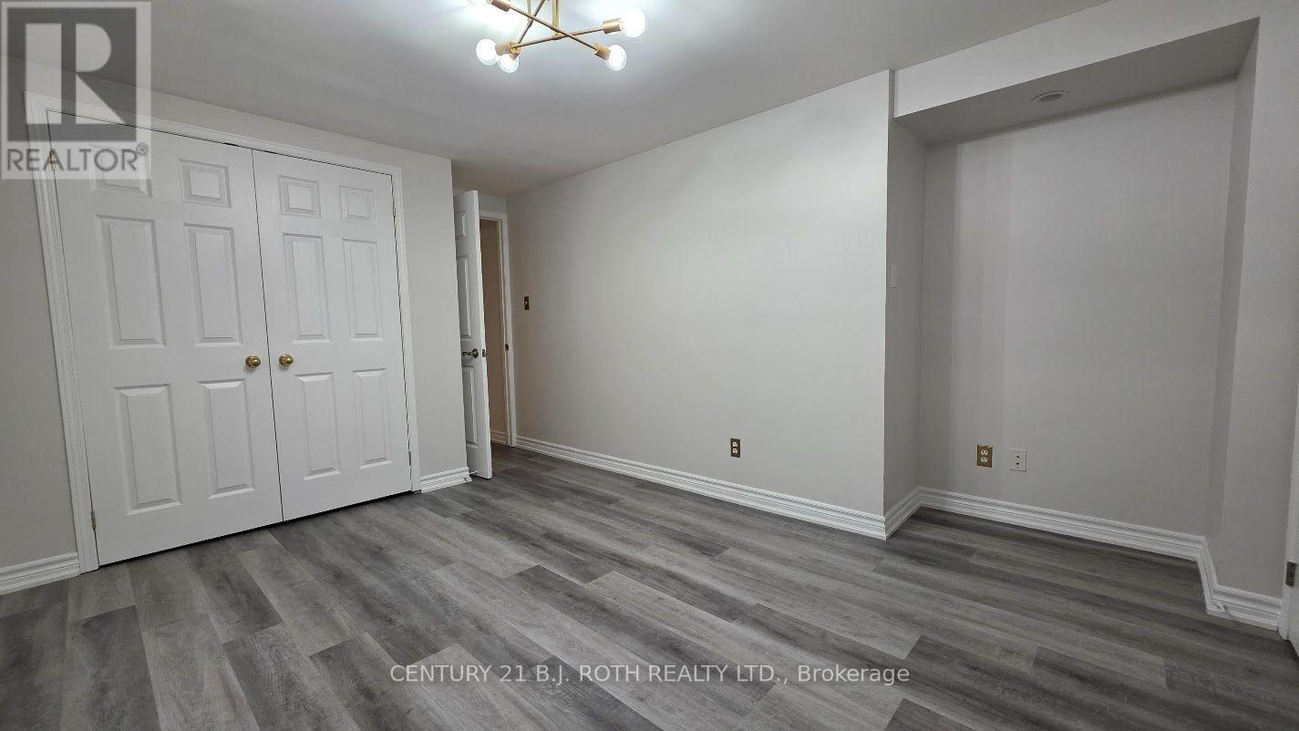 1930 Webster Boulevard Property Photo 21