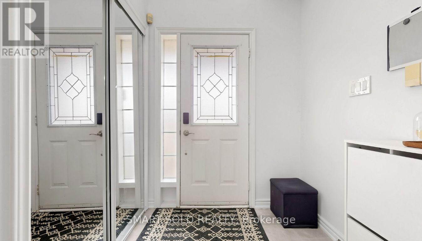 6 Kinney Gate Property Photo 6
