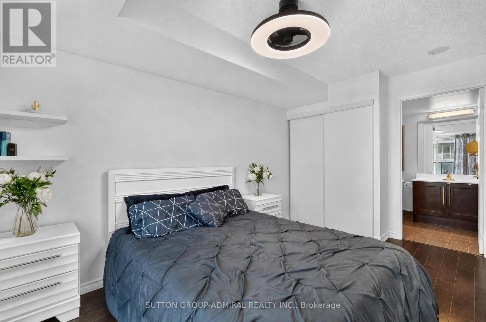 1203 - 18 Harding Boulevard Property Photo 22