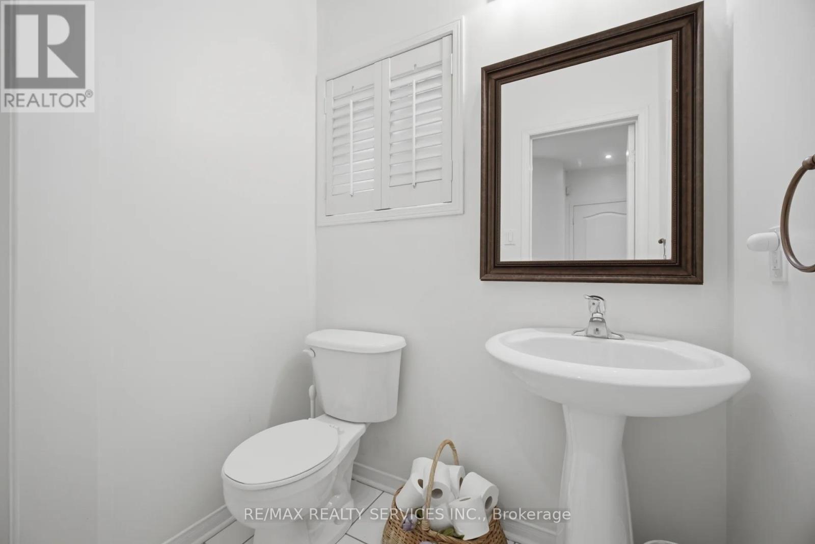 582 Plantation Gate Property Photo 18