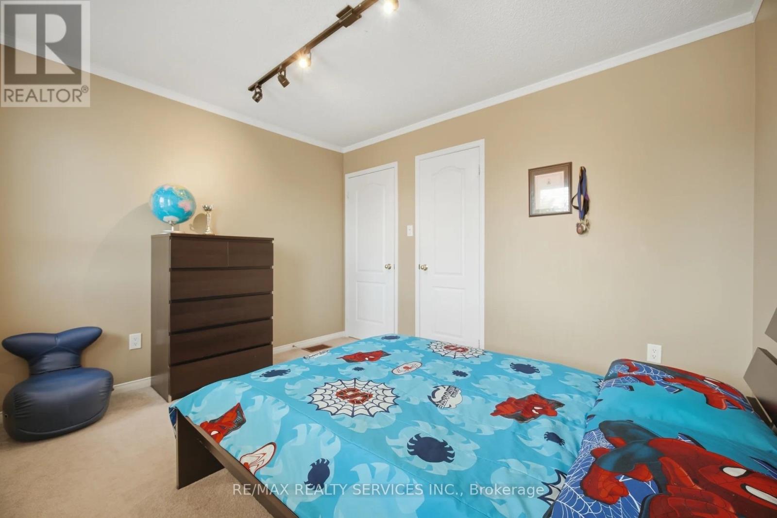 582 Plantation Gate Property Photo 28