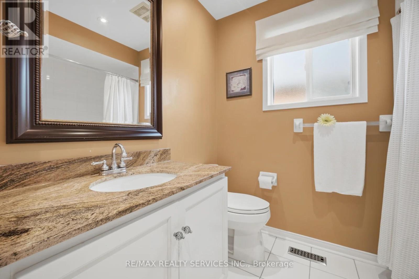 582 Plantation Gate Property Photo 30